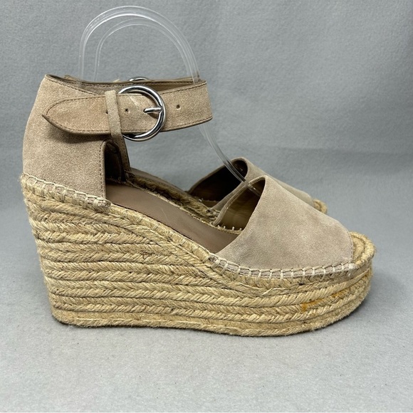 Marc Fisher Alida Sandal Taupe Womens Size 9. - Picture 2 of 13